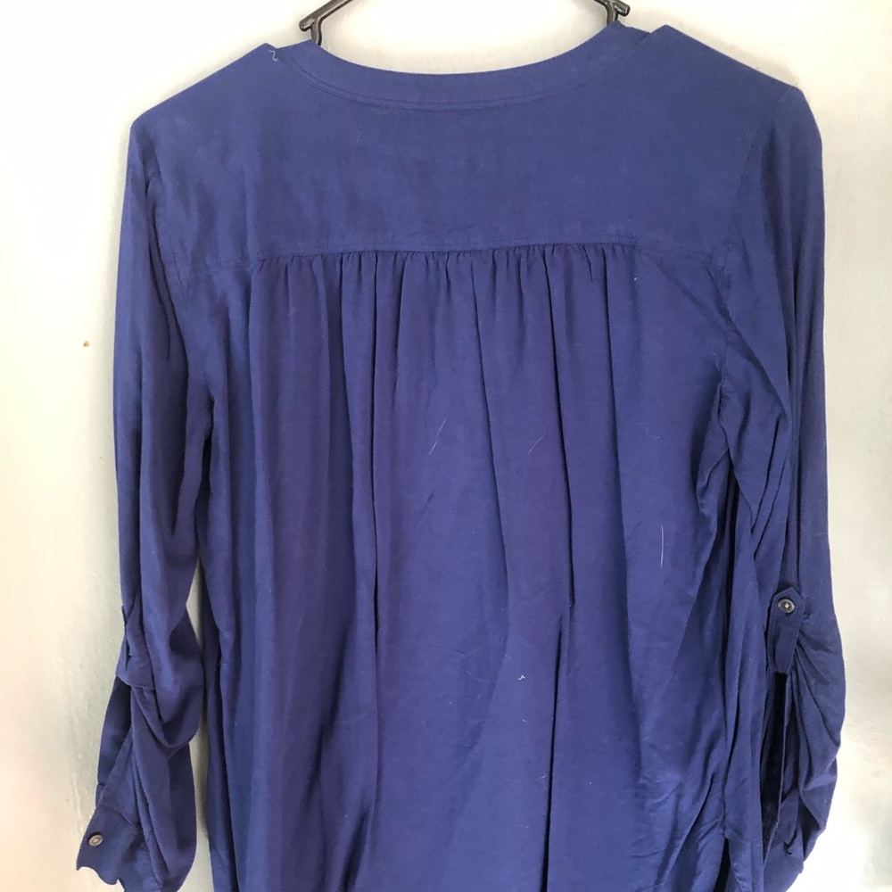 Blouse - Picture 2 of 3
